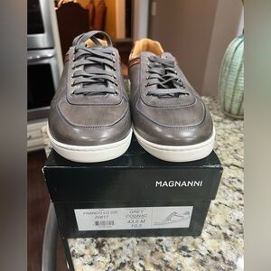 Magnanni Men's Grey and Cognac Sneakers